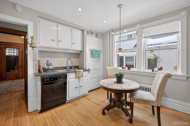 304 Harris Avenue, Hancock, MI 49930