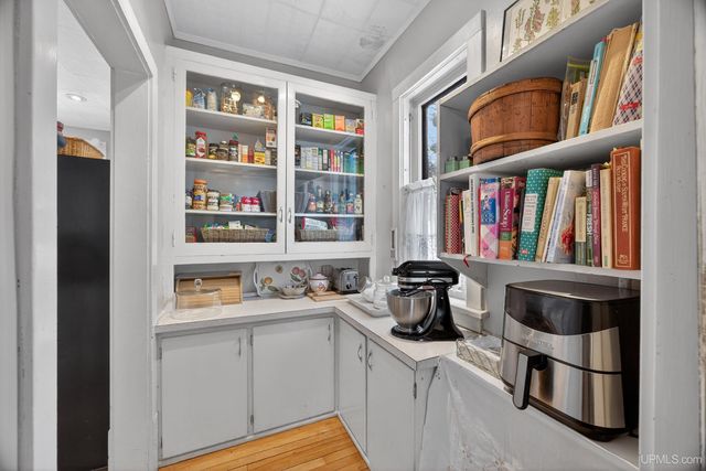 304 Harris Avenue, Hancock, MI 49930