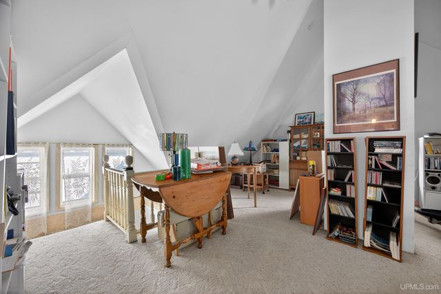 304 Harris Avenue, Hancock, MI 49930