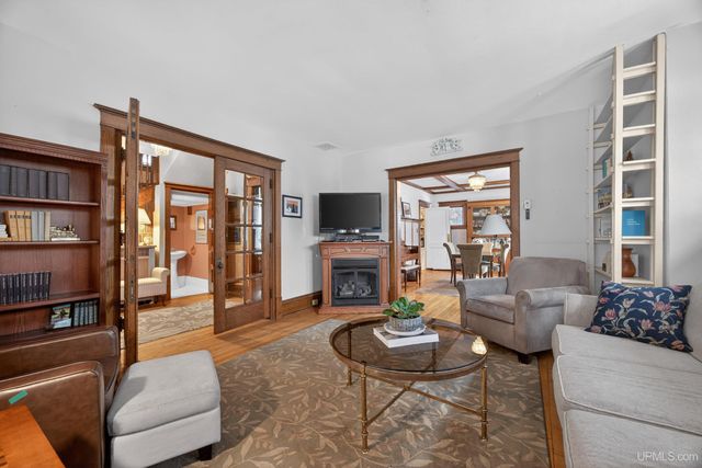 304 Harris Avenue, Hancock, MI 49930