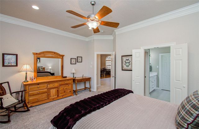 805 Enchanted Oaks Drive, Angleton, TX 77515