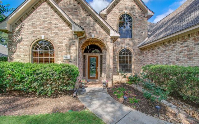 805 Enchanted Oaks Drive, Angleton, TX 77515