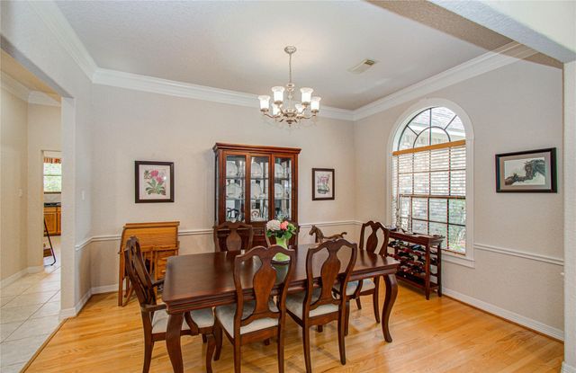 805 Enchanted Oaks Drive, Angleton, TX 77515