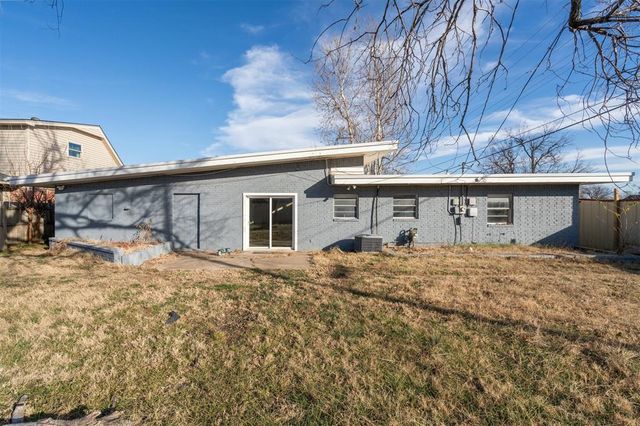 1905 Julie Drive, Moore, OK 73160