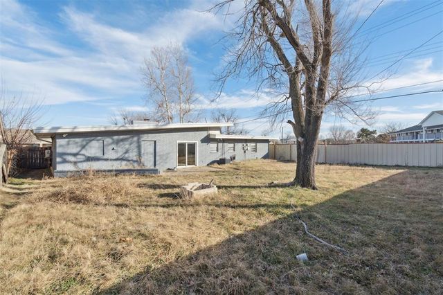 1905 Julie Drive, Moore, OK 73160