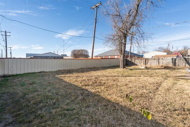 1905 Julie Drive, Moore, OK 73160