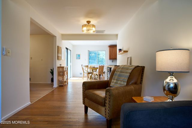 1007 Shore Road, Spring Lake Heights, NJ 07762