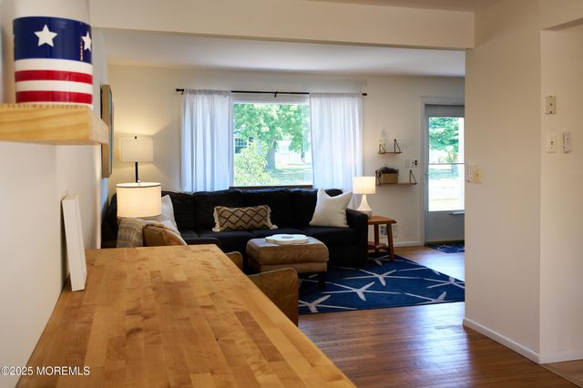 1007 Shore Road, Spring Lake Heights, NJ 07762