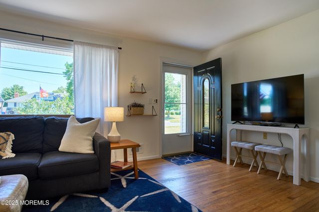 1007 Shore Road, Spring Lake Heights, NJ 07762