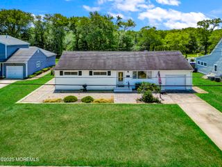 1007 Shore Road, Spring Lake Heights, NJ 07762