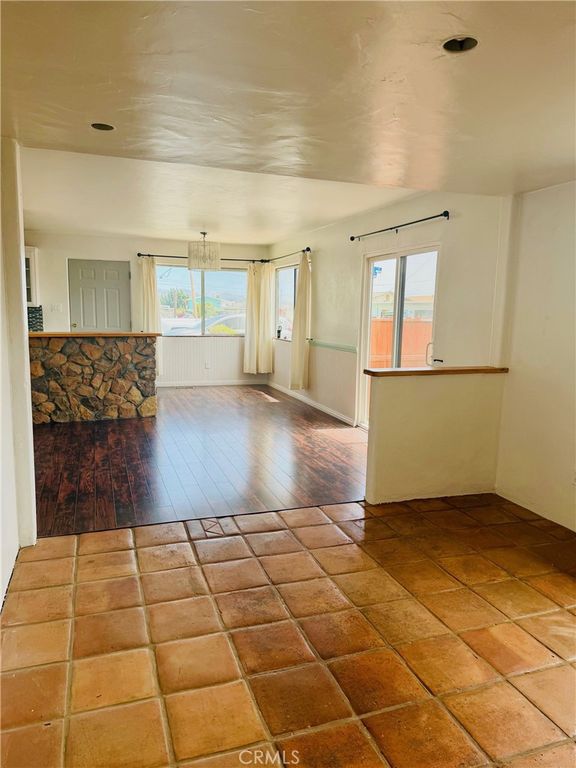 Image 9 of property listing at 401 Tahiti, Morro Bay, CA 93442