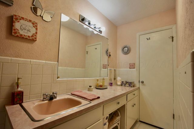 1515 Dalhart Street, Wellington, TX 79095