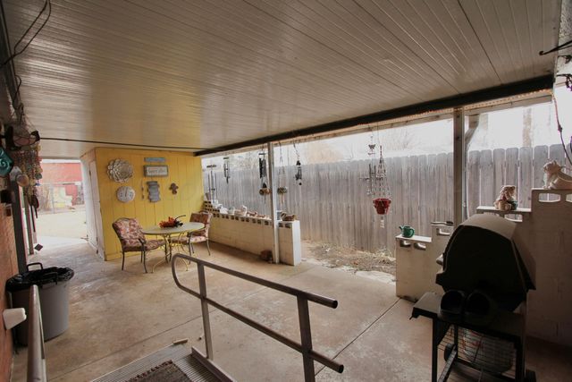 1515 Dalhart Street, Wellington, TX 79095