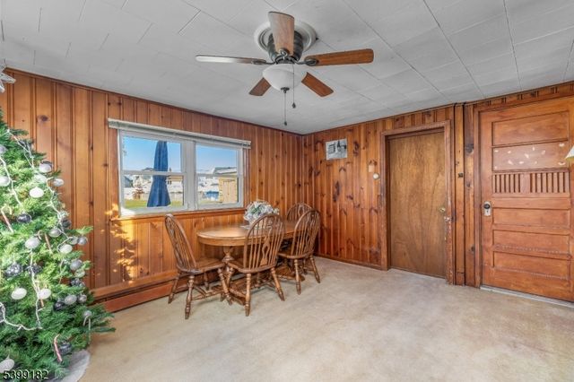 98 Wortylko St, Carteret Boro, NJ 07008