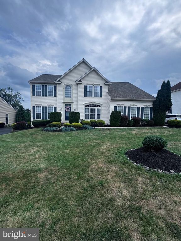 407 WINDING LN, Chalfont, PA 18914