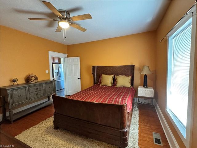2012 E Green Drive, High Point, NC 27260