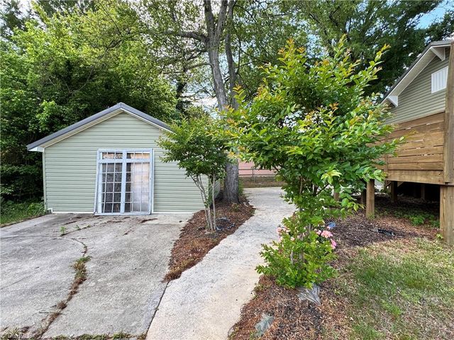2012 E Green Drive, High Point, NC 27260