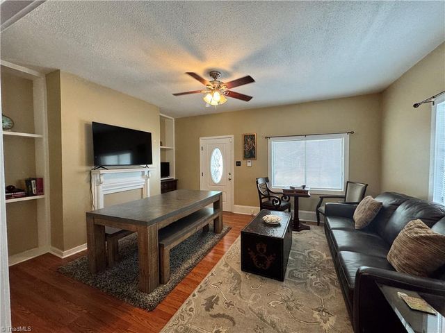 2012 E Green Drive, High Point, NC 27260