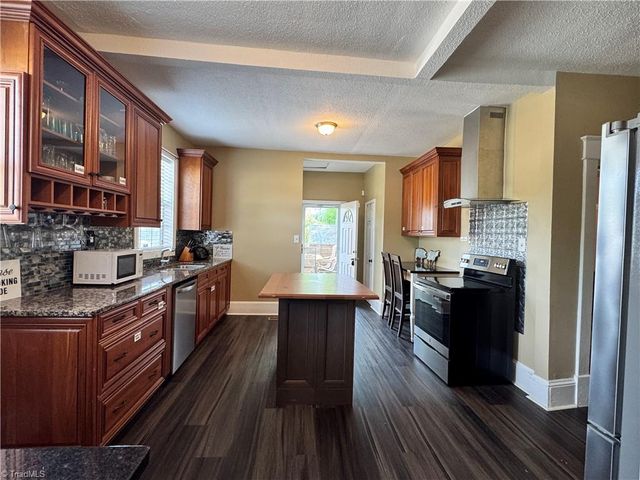2012 E Green Drive, High Point, NC 27260