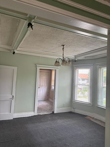 90 North Avenue, Highland Park City, MI 48203