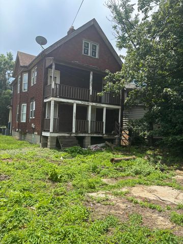 90 North Avenue, Highland Park City, MI 48203