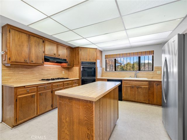 7485 Glider Avenue, Hesperia, CA 92345