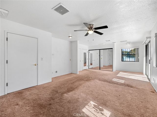 7485 Glider Avenue, Hesperia, CA 92345