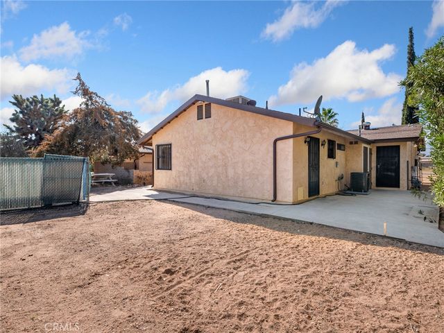 7485 Glider Avenue, Hesperia, CA 92345