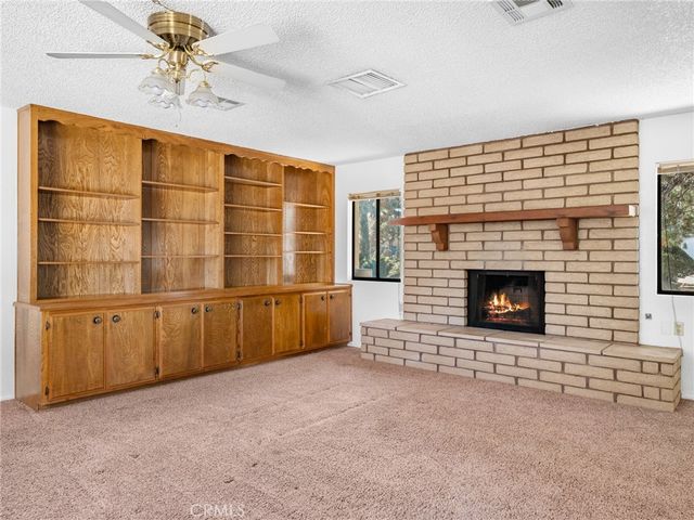 7485 Glider Avenue, Hesperia, CA 92345