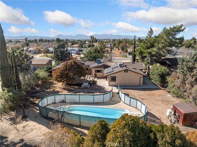 7485 Glider Avenue, Hesperia, CA 92345