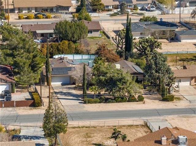 7485 Glider Avenue, Hesperia, CA 92345