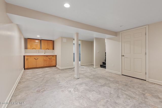 414 Mission Ave, Kellogg, ID 83837