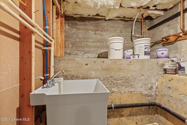 414 Mission Ave, Kellogg, ID 83837