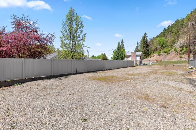 414 Mission Ave, Kellogg, ID 83837