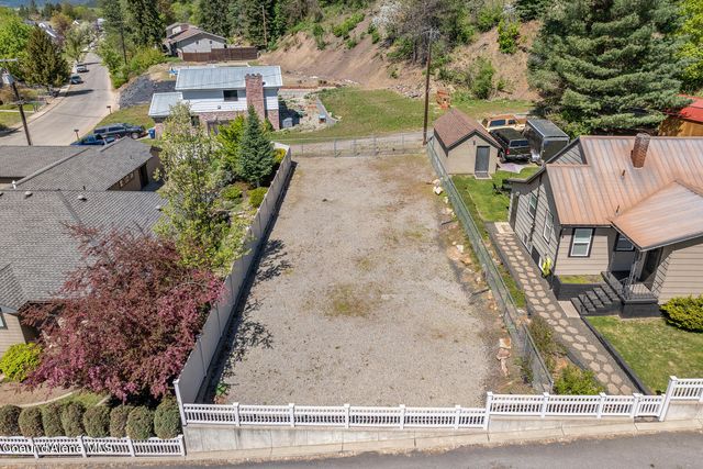 414 Mission Ave, Kellogg, ID 83837