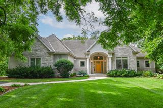 15875 Heather Hill DRIVE, Brookfield, WI 53005