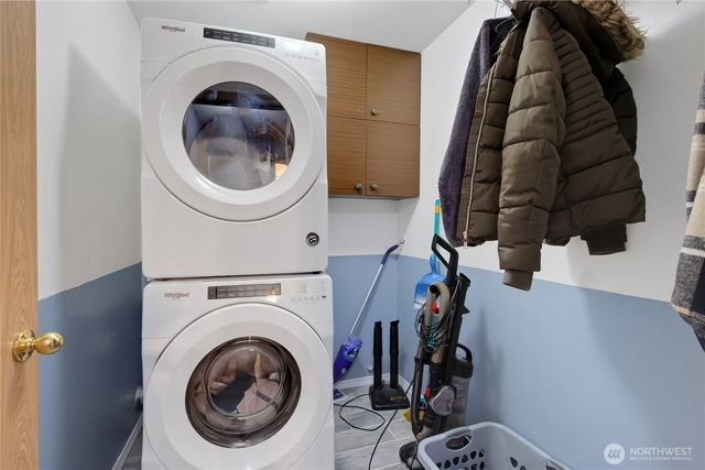 704 29th Avenue SE, Puyallup, WA 98374