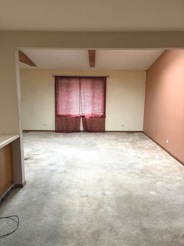 2347 S 17 Avenue, Broadview, IL 60155