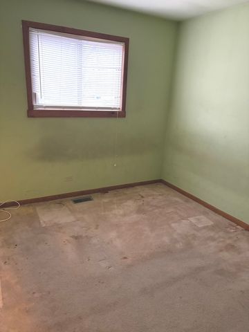 2347 S 17 Avenue, Broadview, IL 60155