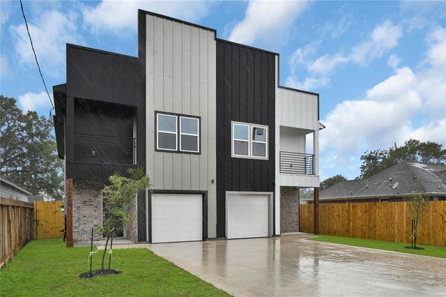 7415 Hezekiah Ln B, Houston, TX 77088