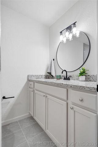 10318 E 116th Street N, Owasso, OK 74021