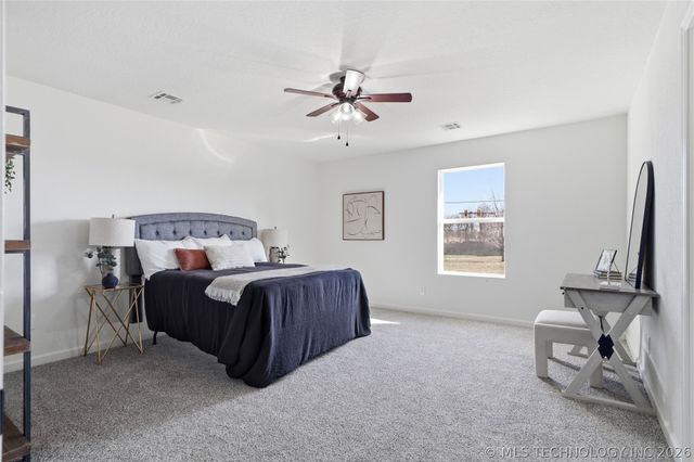 10318 E 116th Street N, Owasso, OK 74021