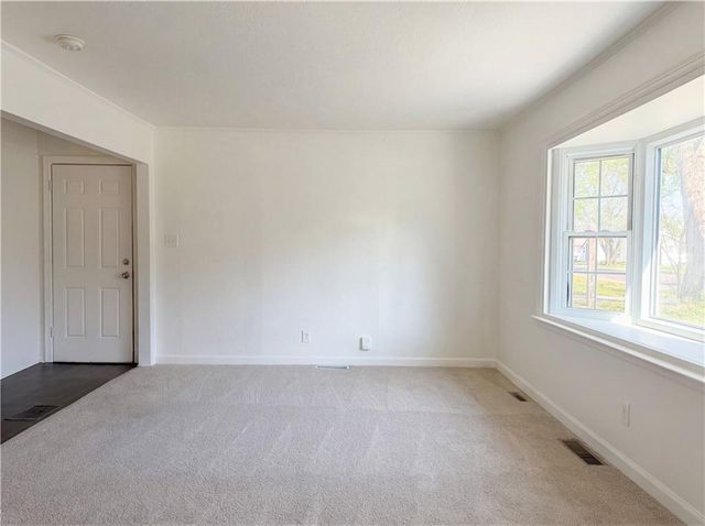 410 B Street, Belton, MO 64012