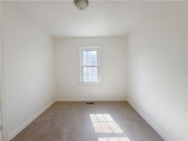 410 B Street, Belton, MO 64012
