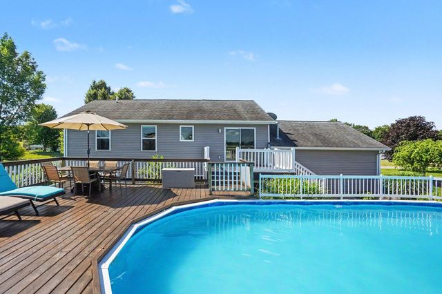 4913 W Daisy Way, Sheridan Twp, MI 49412