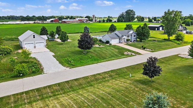 4913 W Daisy Way, Sheridan Twp, MI 49412