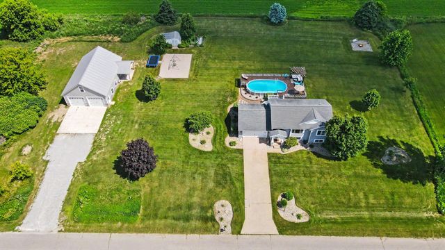 4913 W Daisy Way, Sheridan Twp, MI 49412
