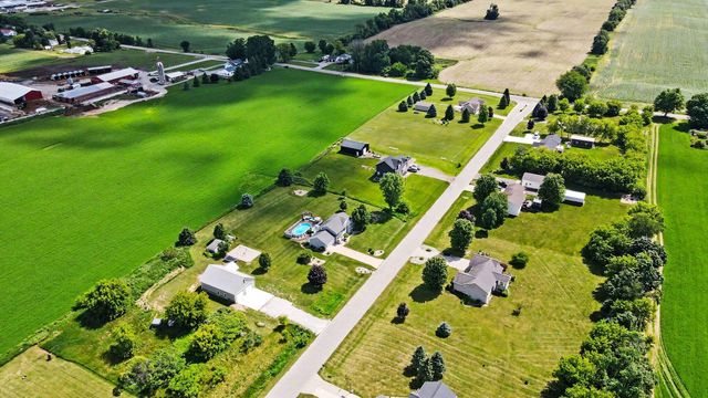 4913 W Daisy Way, Sheridan Twp, MI 49412