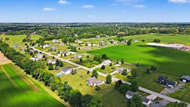 4913 W Daisy Way, Sheridan Twp, MI 49412