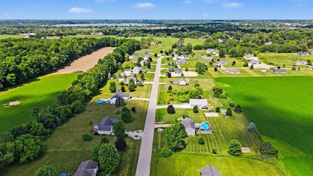 4913 W Daisy Way, Sheridan Twp, MI 49412